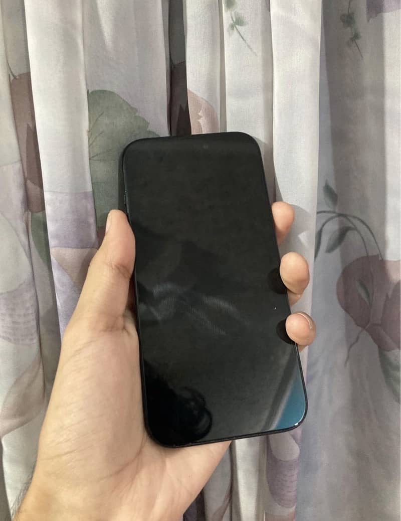 Apple iPhone 15 Pro 1