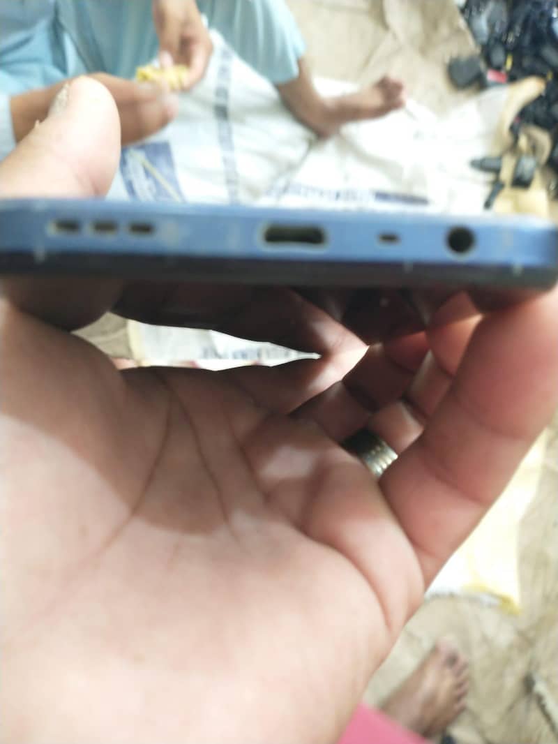 OPPO A17 3