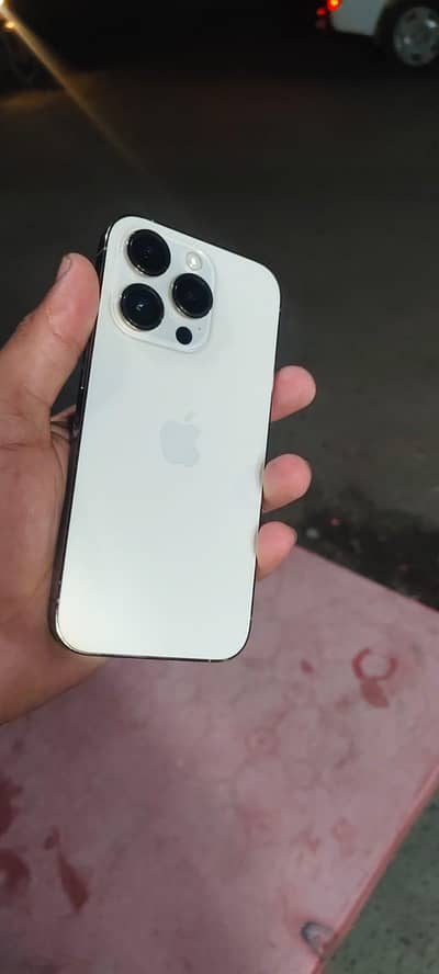 Apple iPhone 14 Pro