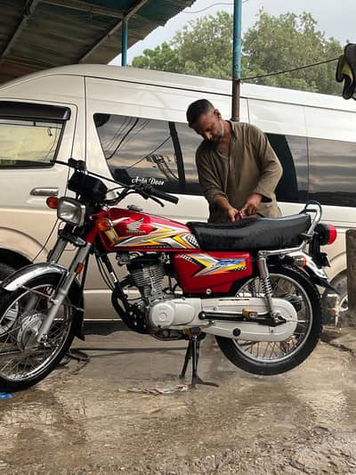 Honda CG 125 2025
