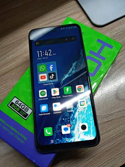 Infinix hot 30 play 4/64
