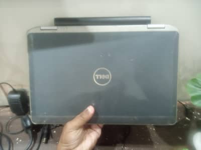 Dell Latitude E-6330 i5 3rd Generation - Battery Change Hone Wali