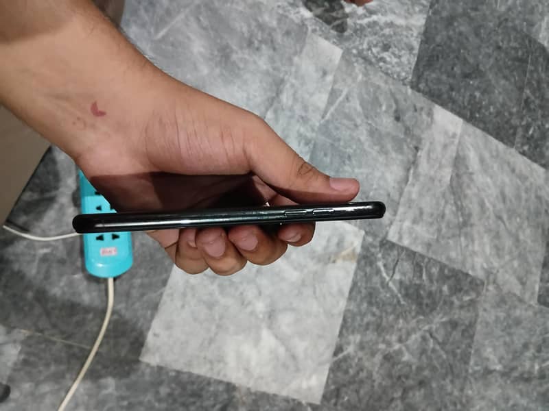 Apple iPhone X 2