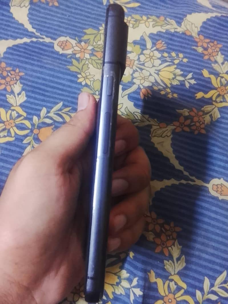Google Pixel 8 1
