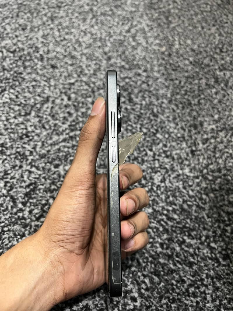 Xiaomi Redmi Note 13 2