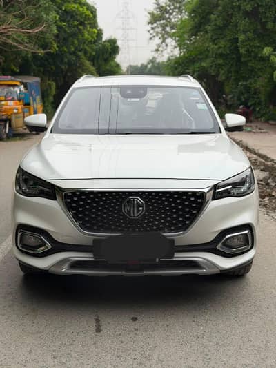 MG HS 2021