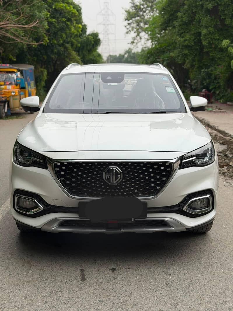 MG HS 2021 0