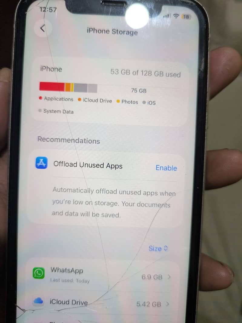 Apple iPhone 11 0
