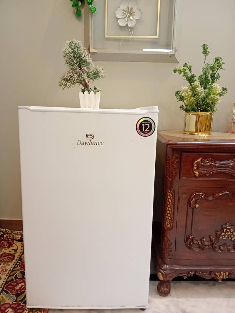Dawlance mini room fridge 3