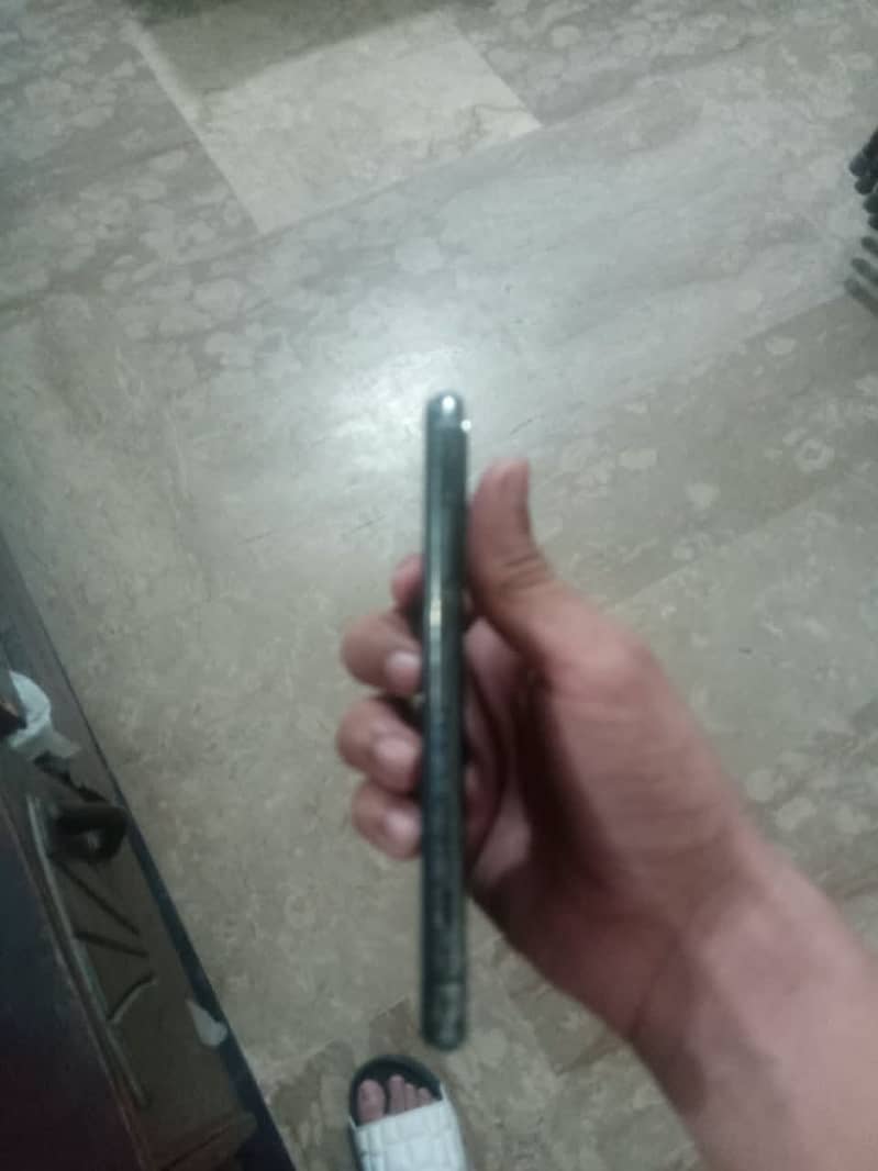 Apple iPhone X 2
