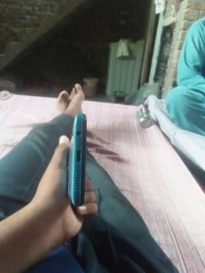 Samsung Mobile A30