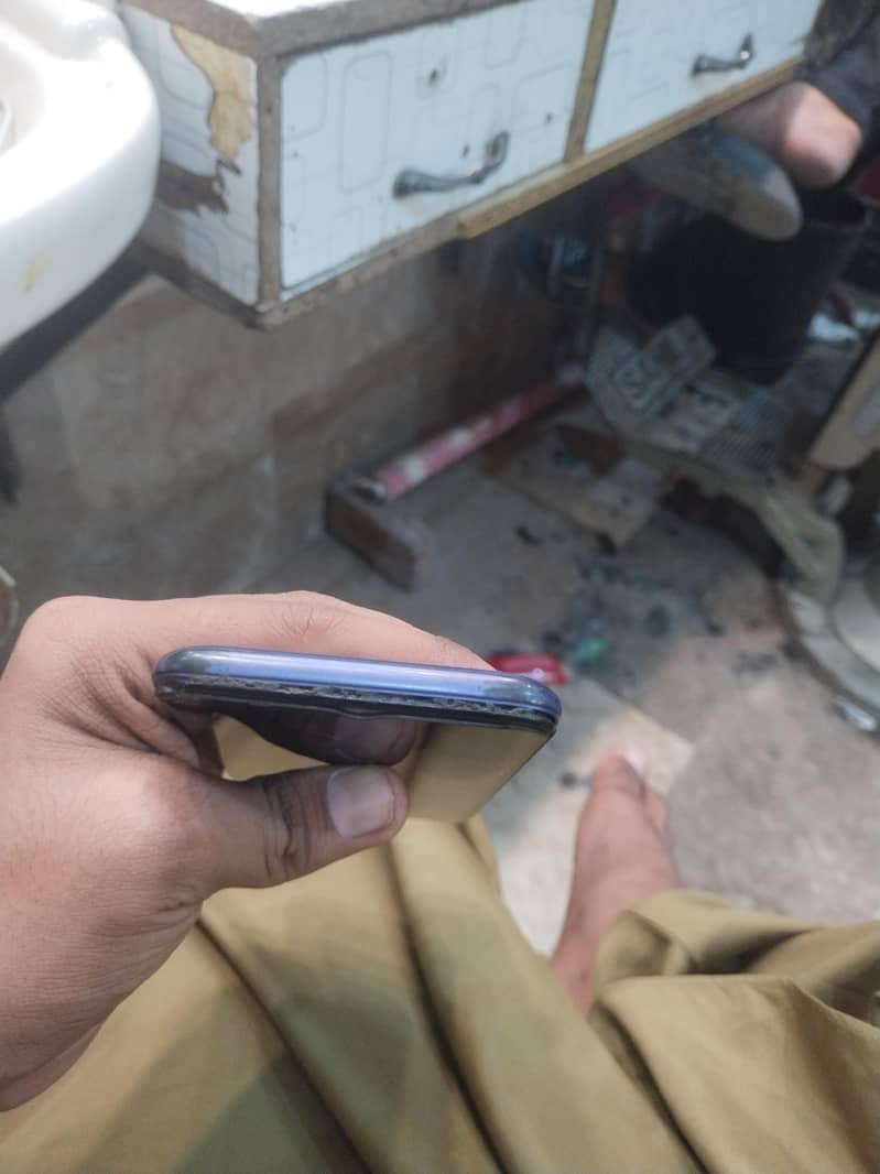 Tecno Spark 4 Lite 4