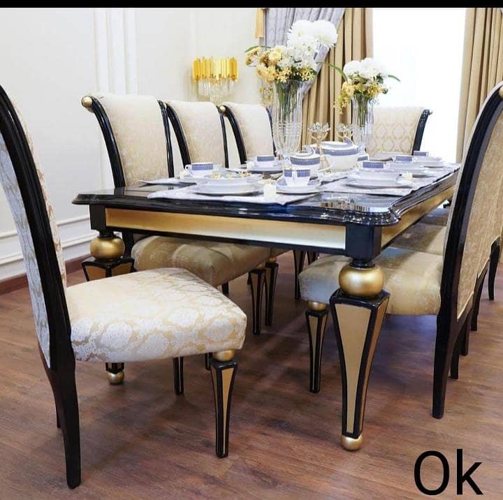 Dining Table 0