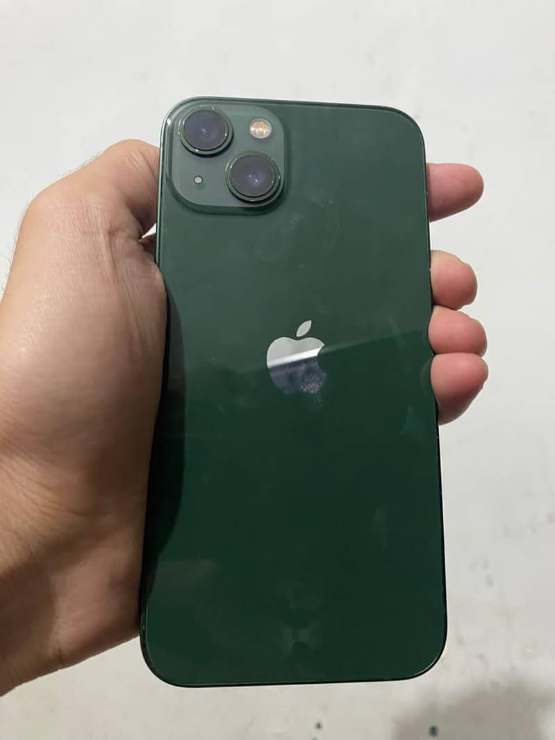 Apple iPhone 13 1