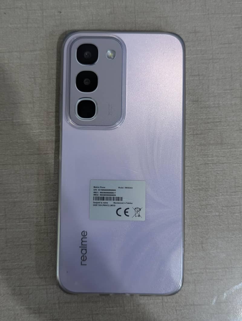 Realme C 100 0