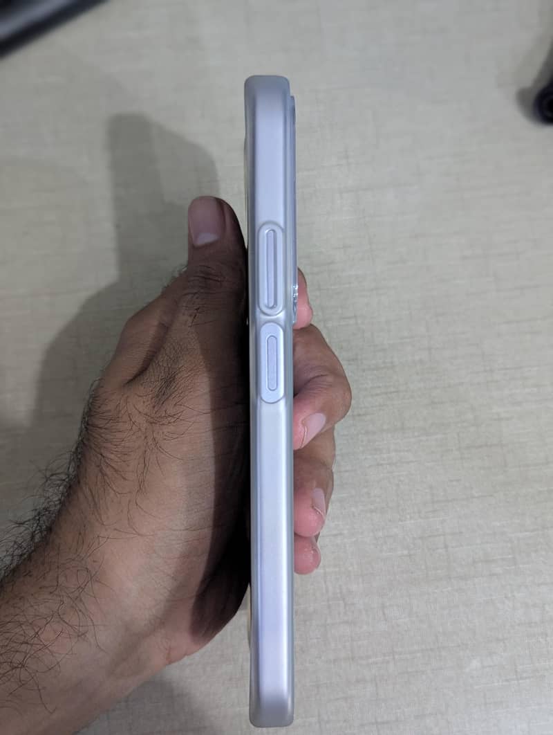 Realme C 100 4
