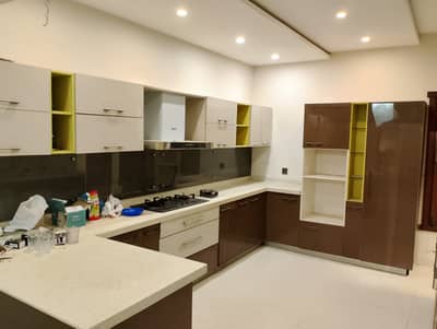 Well maintained bungalow available for sale in Phase 6
