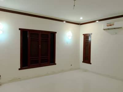Well maintained bungalow available for sale in Phase 6