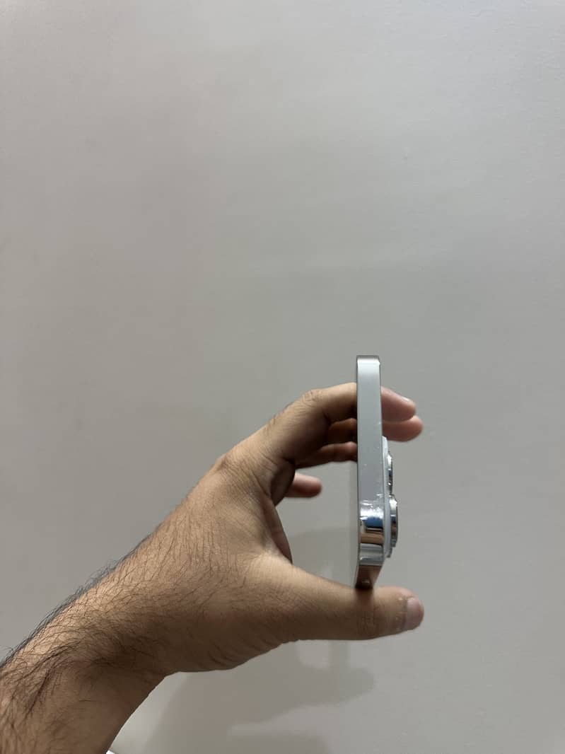 IPhone 14 Pro 2