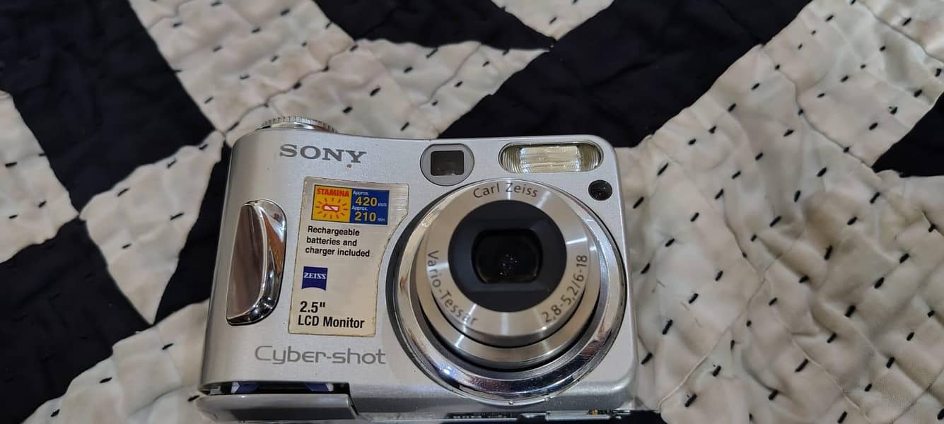 camera 6