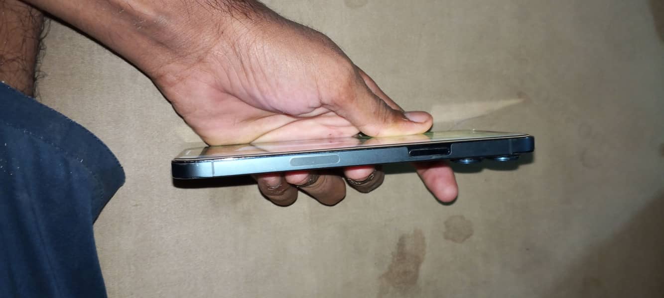 Apple iPhone 12 Pro Max 2