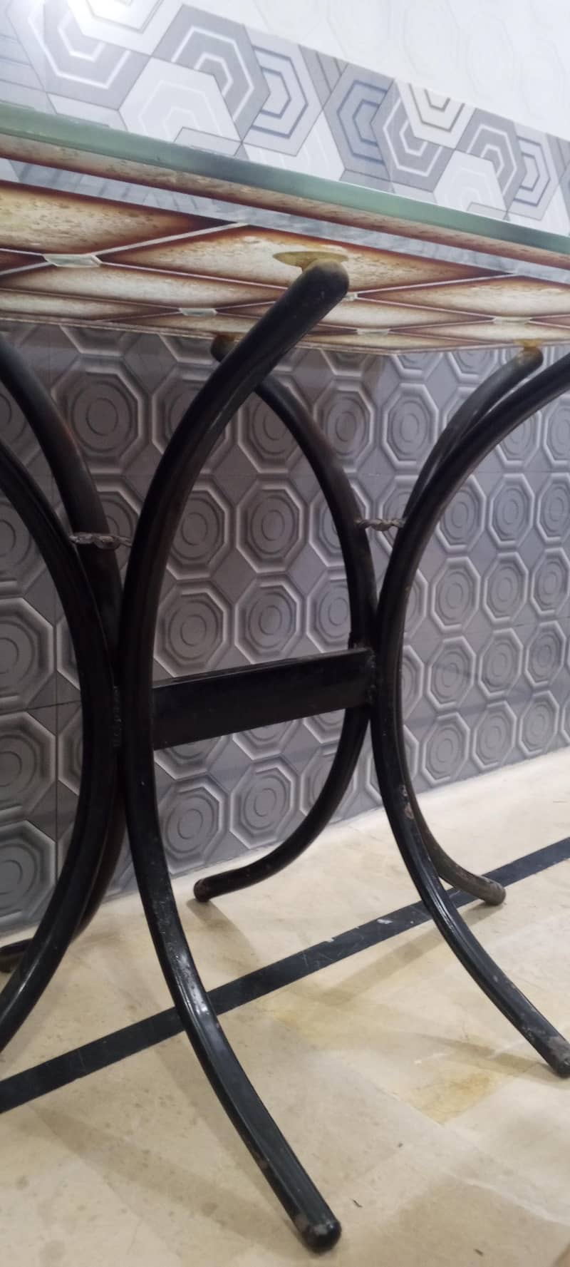 dining table with chairs 1