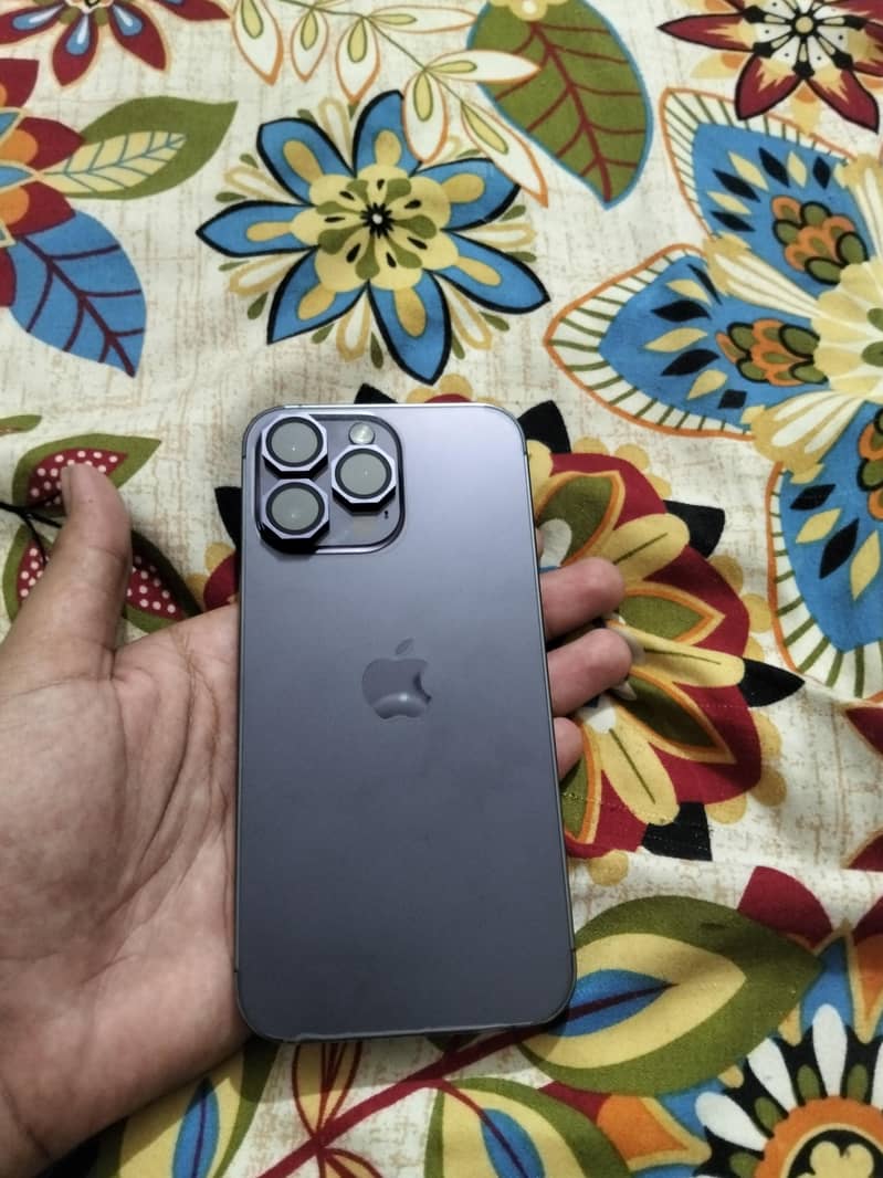 Apple iPhone 14 Pro Max 5