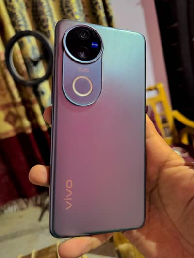 Vivo V50 12/256 exchange possible