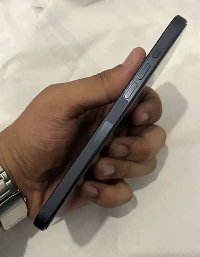 Apple iPhone 15 Pro