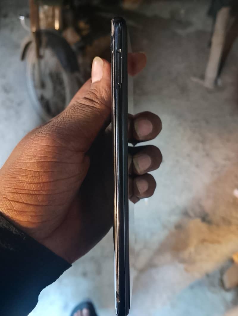 Xiaomi Redmi Note 10 Pro 3