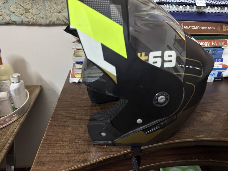 VECTOR modular helmet 1