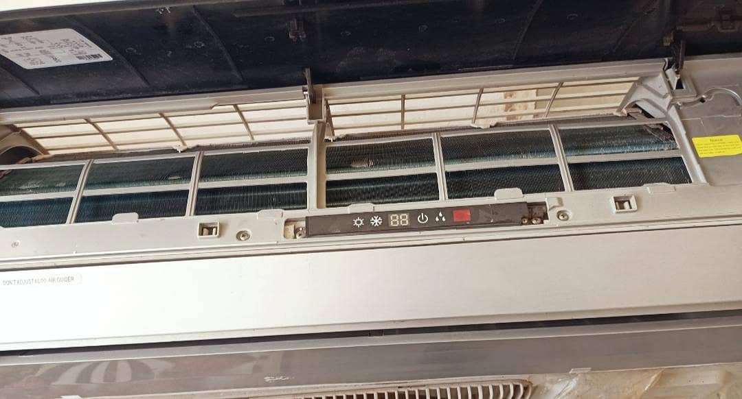Gree split G10  inverter 4