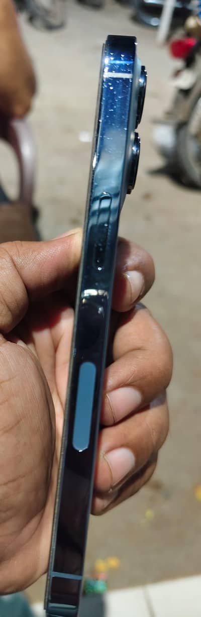Apple iPhone 13 Pro