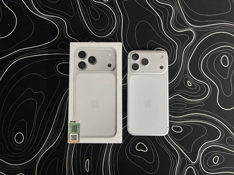 Apple iPhone 17 Pro Max 0