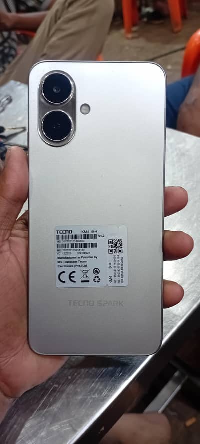 Tecno Spark Go 2