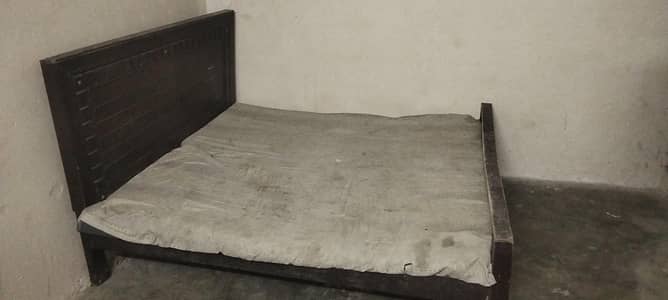 double bed and matres