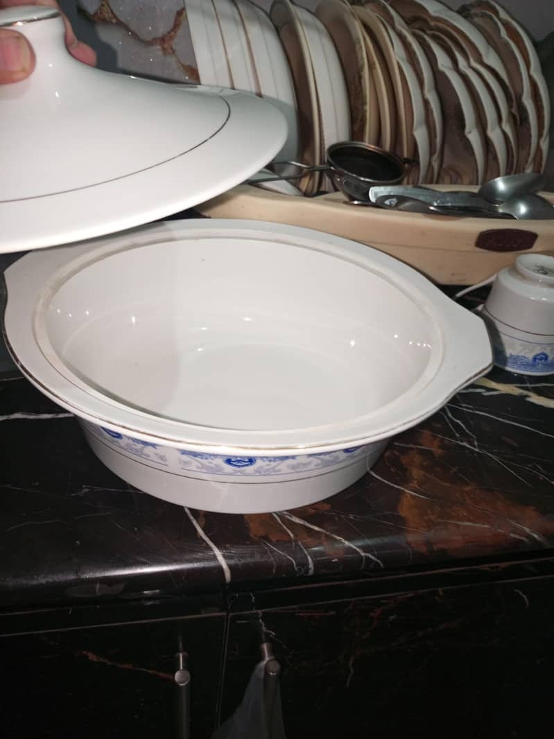 Dinner set 1