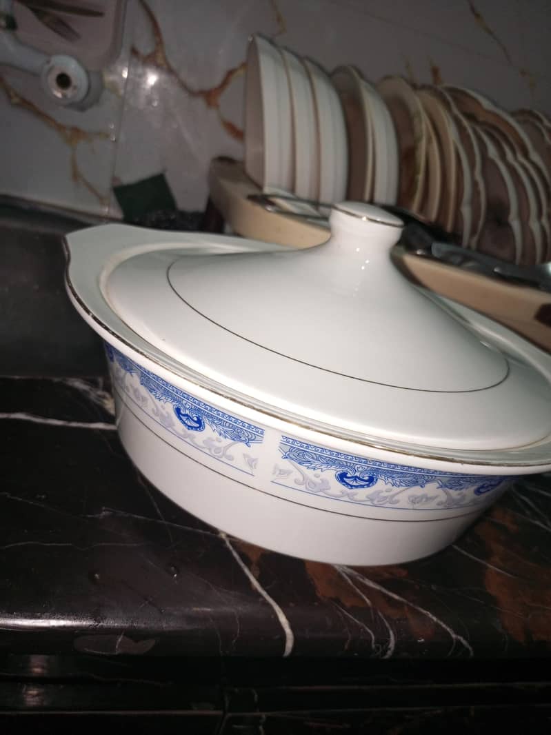 Dinner set 2