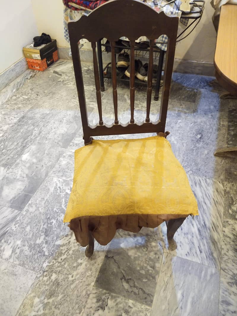 Dining Table with chairs 3
