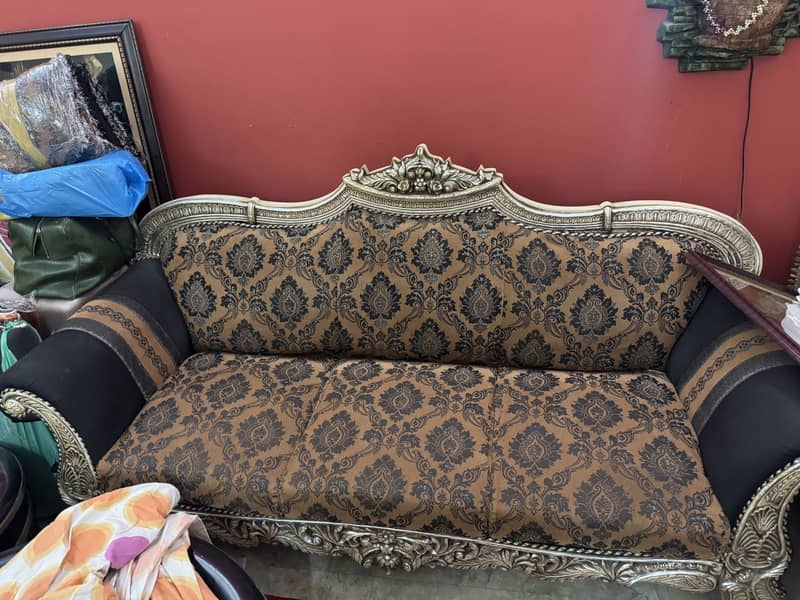 7 seater sofa 0