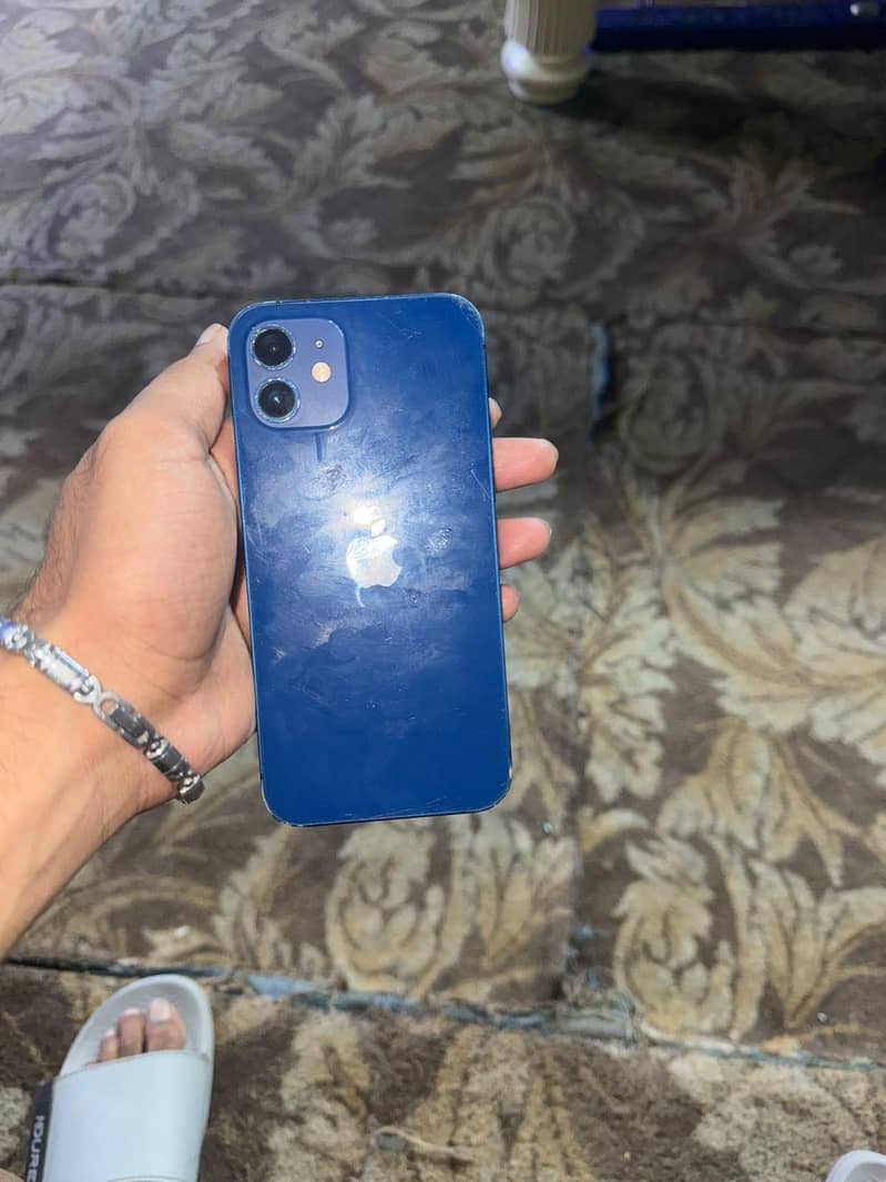 Apple iPhone 12 5