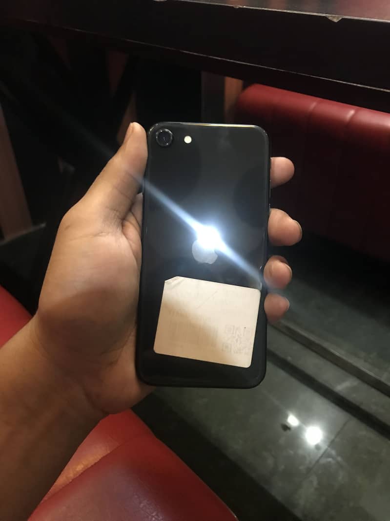 Apple iPhone SE 1