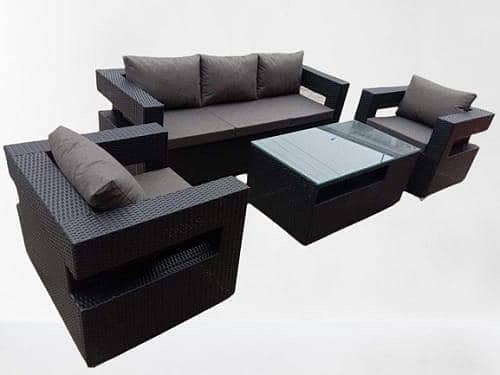 Outdoor Dining Set 1
