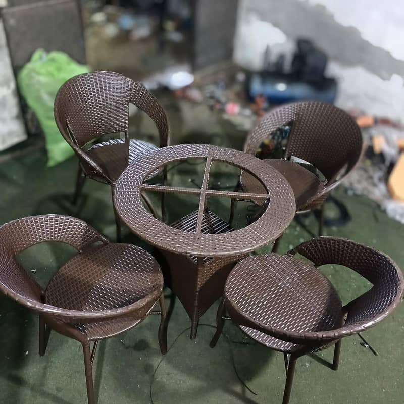 Outdoor Dining Set 2