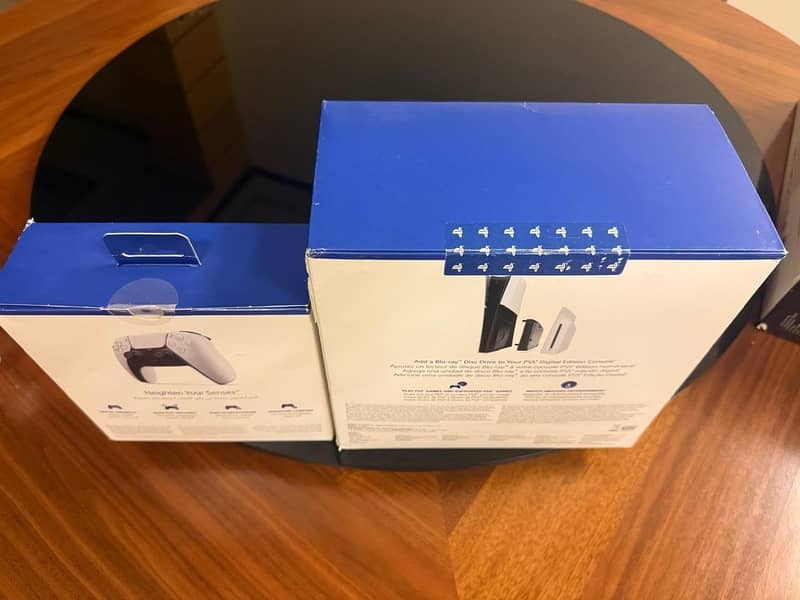 PS5 Pro Complete Bundle Box pack 9