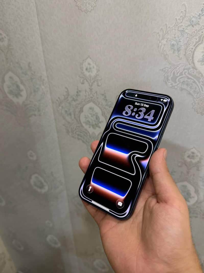 Apple iPhone 17 Pro 1