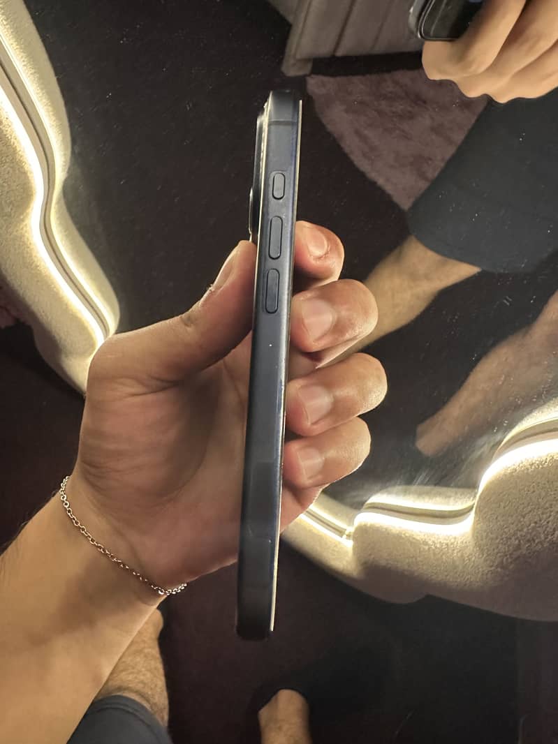Apple iPhone 17 Pro 5