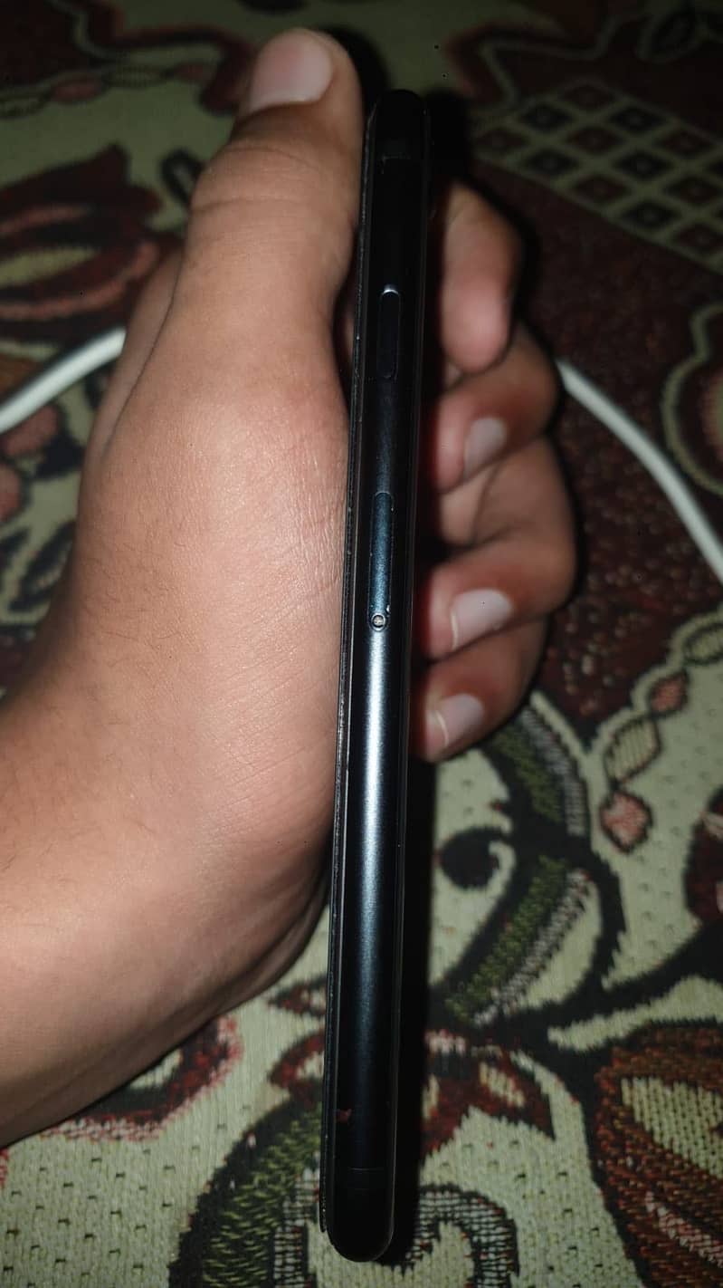 Apple iPhone SE 1