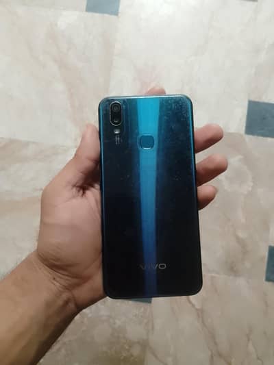 Vivo Y11