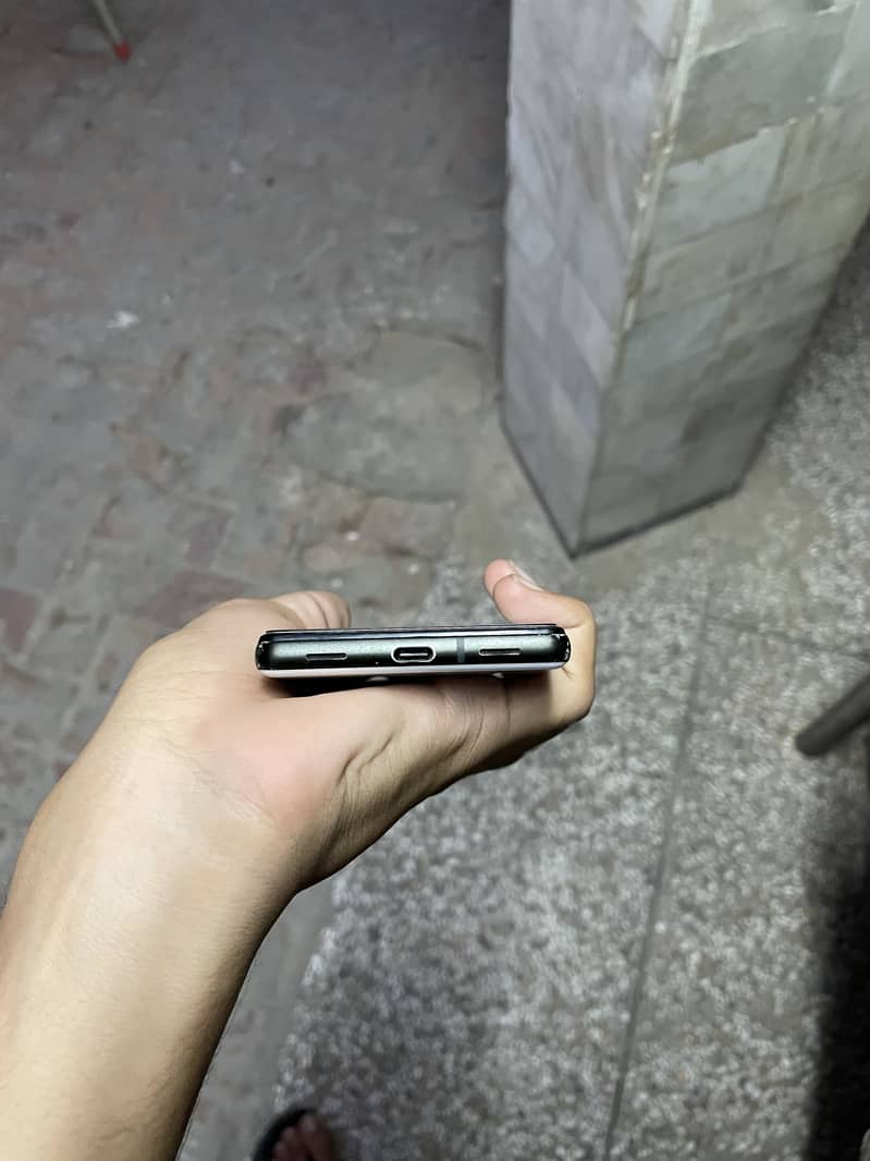 Google pixel 6a 3